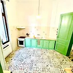 La Sistina Apartment *