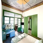 La Sistina Apartment *